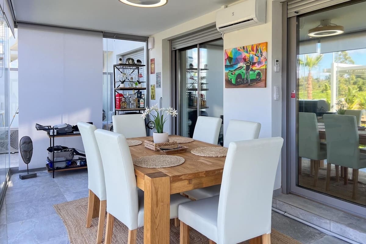 3 Zimmer Apartment zu verkaufen in El Chaparral mit Pool Garage - 598.500 € (Ref: 10019974)