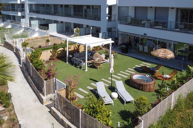 3 Zimmer Apartment zu verkaufen in El Chaparral, Mijas mit Pool Garage - 598.500 € (Ref: 10019974)