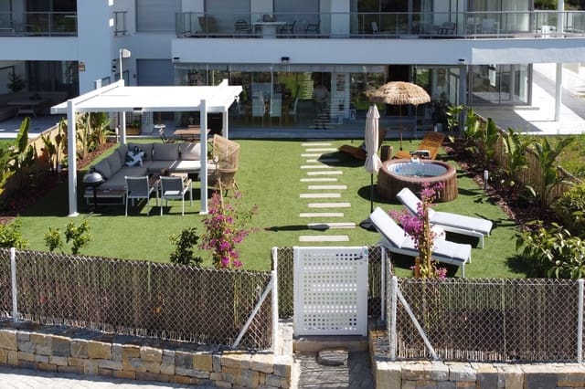 3 Zimmer Apartment zu verkaufen in El Chaparral, Mijas mit Pool Garage - 598.500 € (Ref: 10019974)