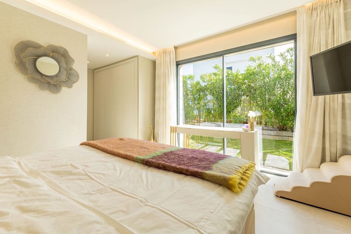 7 sovrum Villa till salu i La Cala Golf med pool - 2 900 000 € (Ref: 10019975)