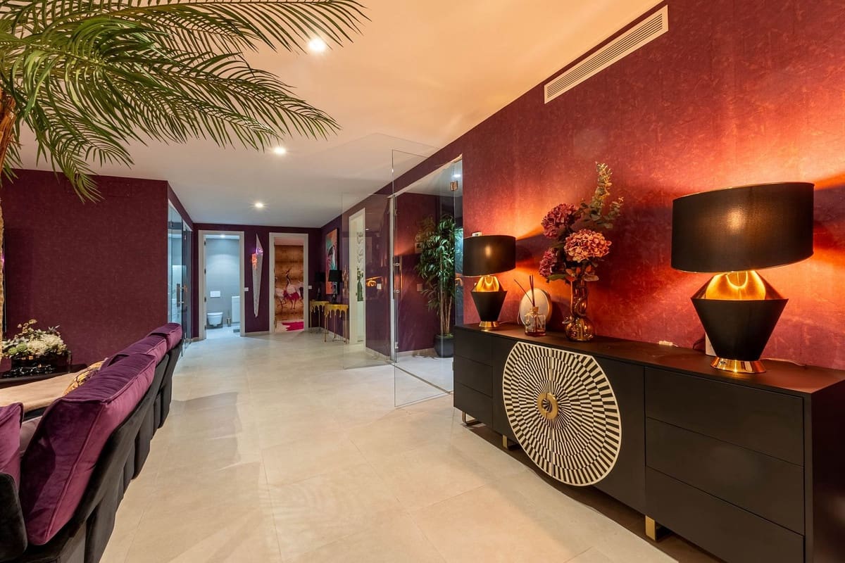 7 sovrum Villa till salu i La Cala Golf med pool - 2 900 000 € (Ref: 10019975)