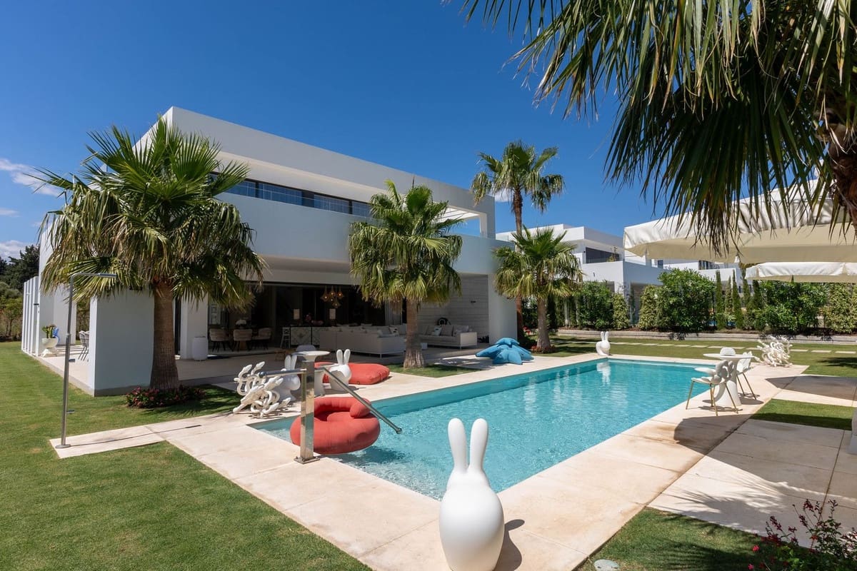 7 sovrum Villa till salu i La Cala Golf med pool - 2 900 000 € (Ref: 10019975)