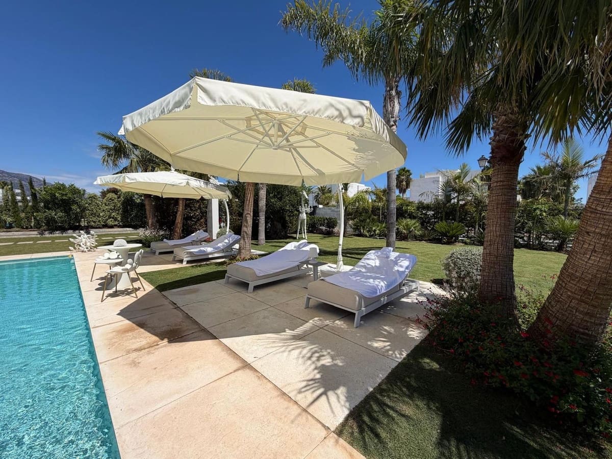 7 sovrum Villa till salu i La Cala Golf med pool - 2 900 000 € (Ref: 10019975)