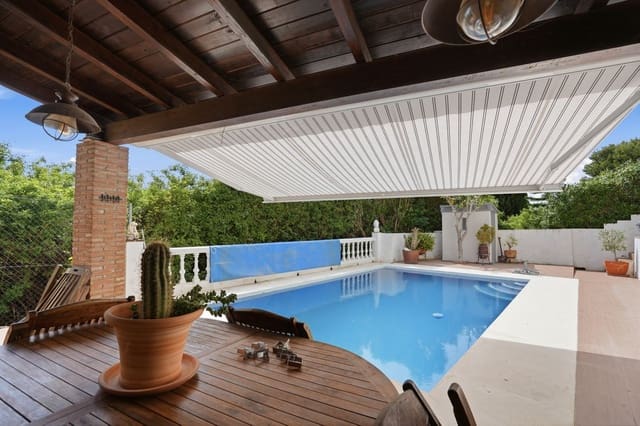 3 slaapkamer Villa te koop in La Cala de Mijas, Mijas met zwembad - € 900.000 (Ref: 10019977)