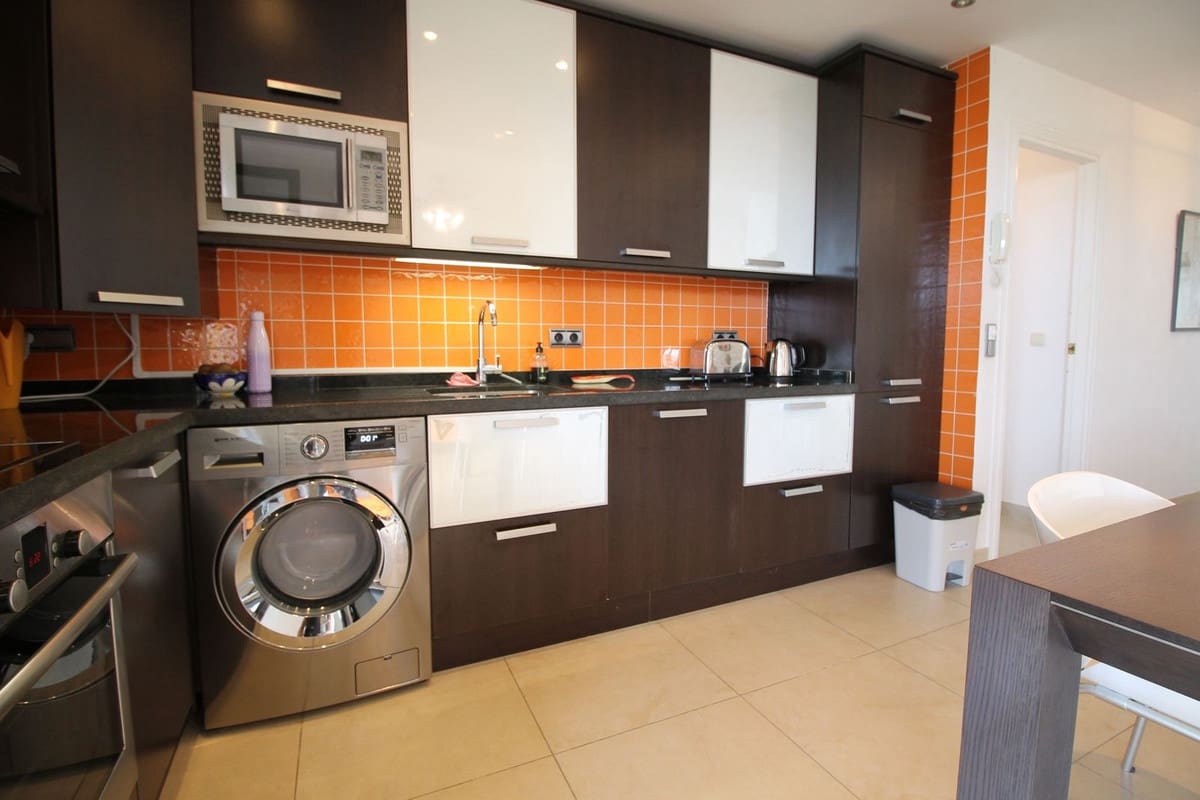 2 quarto Apartamento para venda em La Cala de Mijas com piscina - 615 000 € (Ref: 10019978)