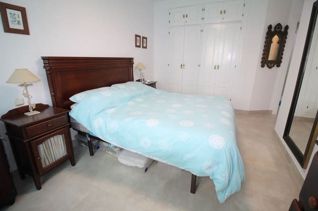 2 quarto Apartamento para venda em La Cala de Mijas, Mijas com piscina - 615 000 € (Ref: 10019978)