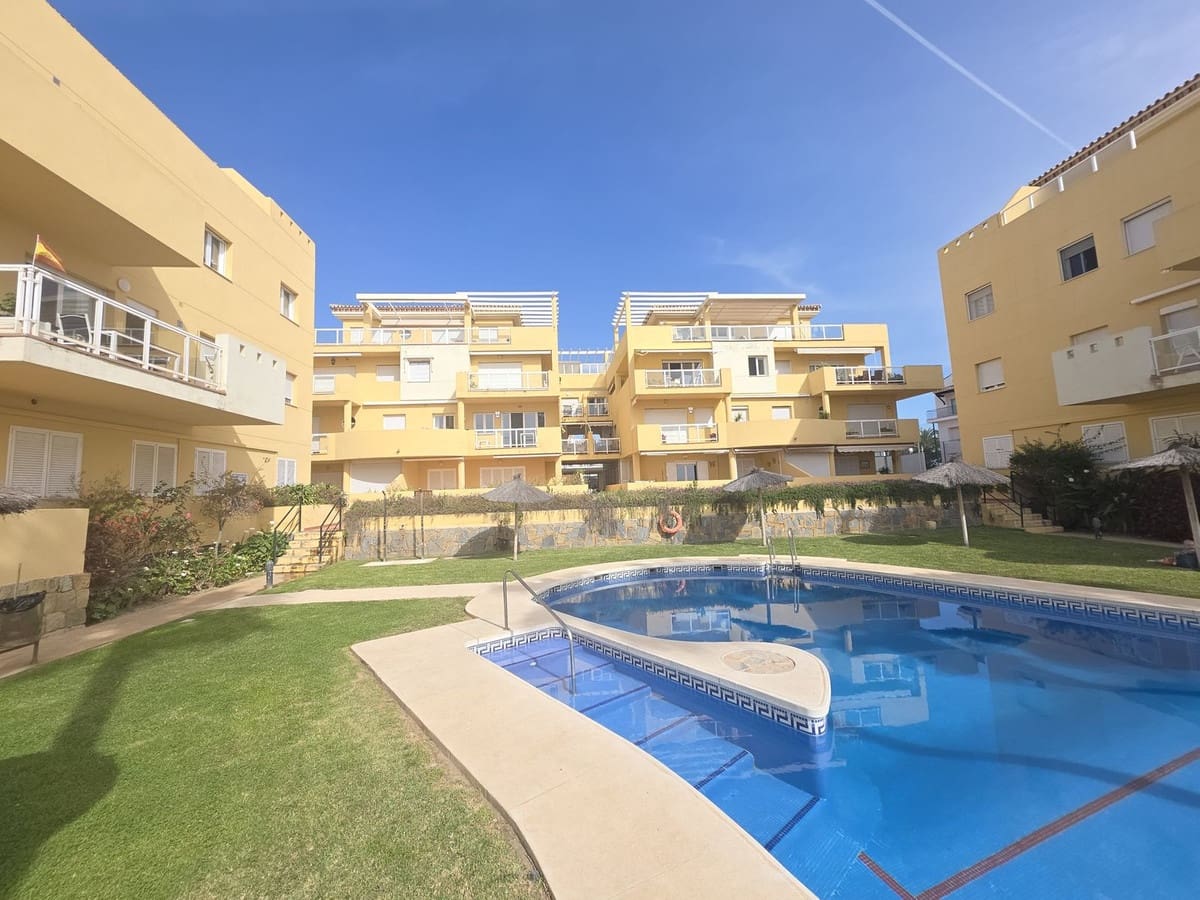 2 quarto Apartamento para venda em La Cala de Mijas com piscina - 615 000 € (Ref: 10019978)
