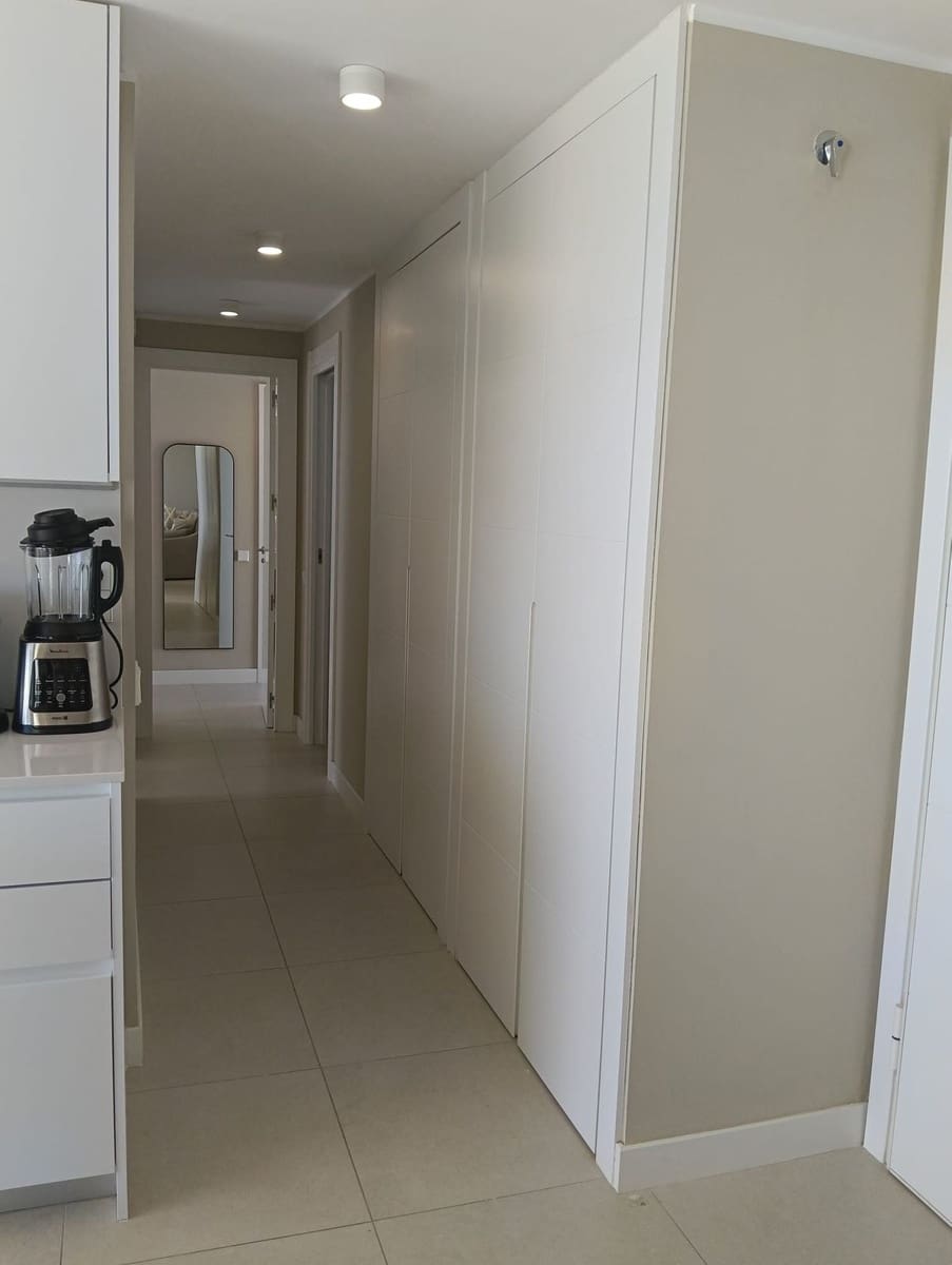 Apartamento de 2 habitaciones en La Cala de Mijas en venta con piscina - 785.000 € (Ref: 10019980)