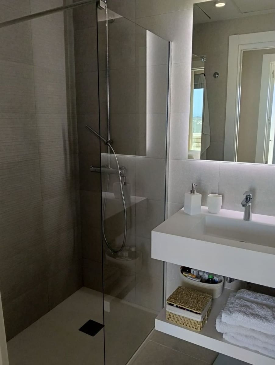 Apartamento de 2 habitaciones en La Cala de Mijas en venta con piscina - 785.000 € (Ref: 10019980)