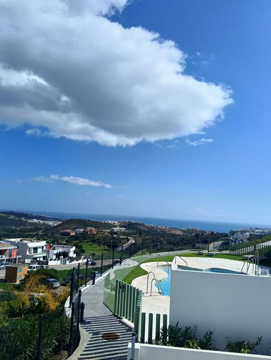 Apartamento de 2 habitaciones en La Cala de Mijas en venta con piscina - 785.000 € (Ref: 10019980)