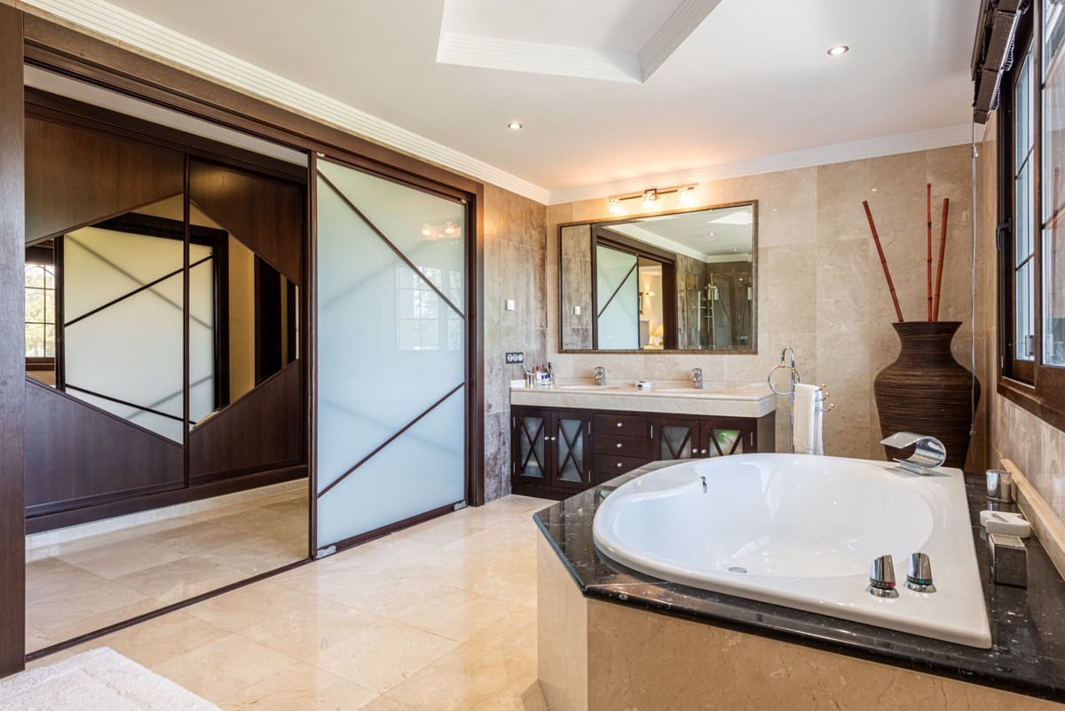 4 camera da letto Villa in vendita in La Cala Golf con piscina - 1.899.500 € (Rif: 10019981)
