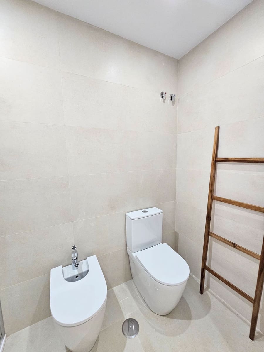 5 sovrum Villa till salu i La Cala de Mijas med garage - 1 590 000 € (Ref: 10019982)