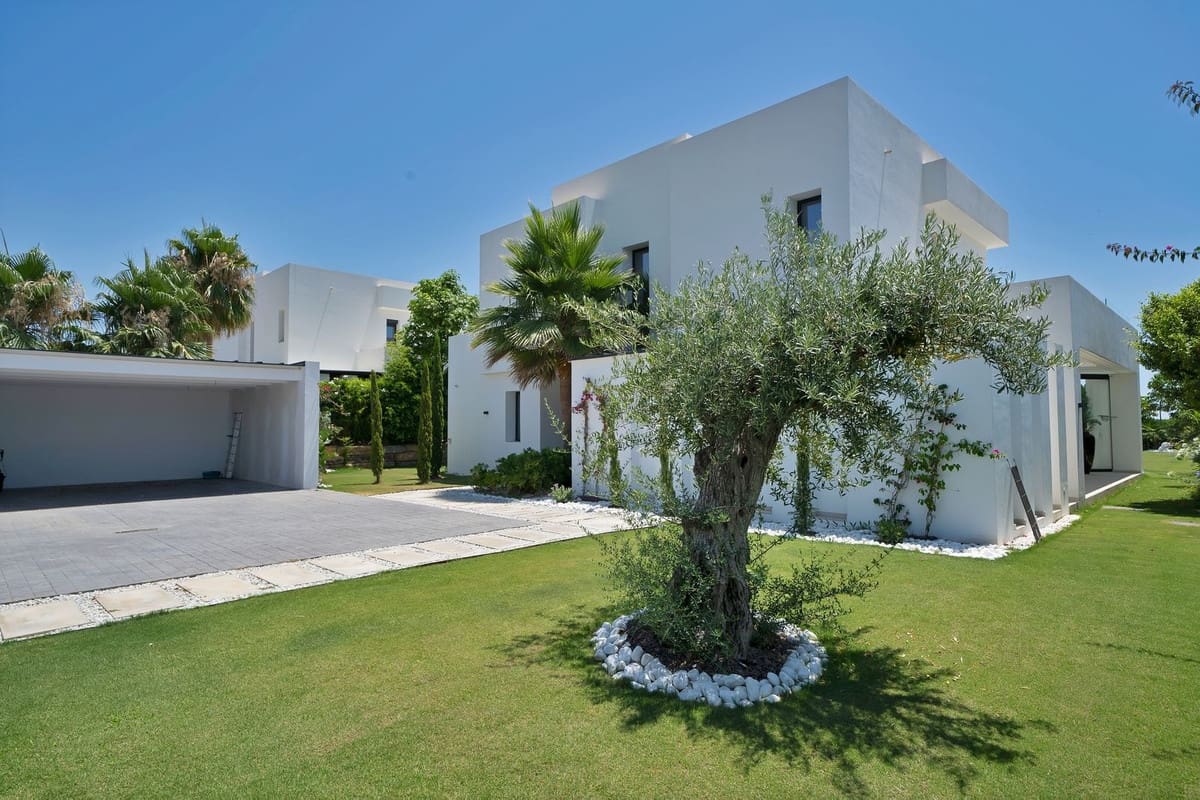 4 chambre Villa/Maison à vendre à La Cala Golf avec piscine garage - 2 490 000 € (Ref: 10019983)