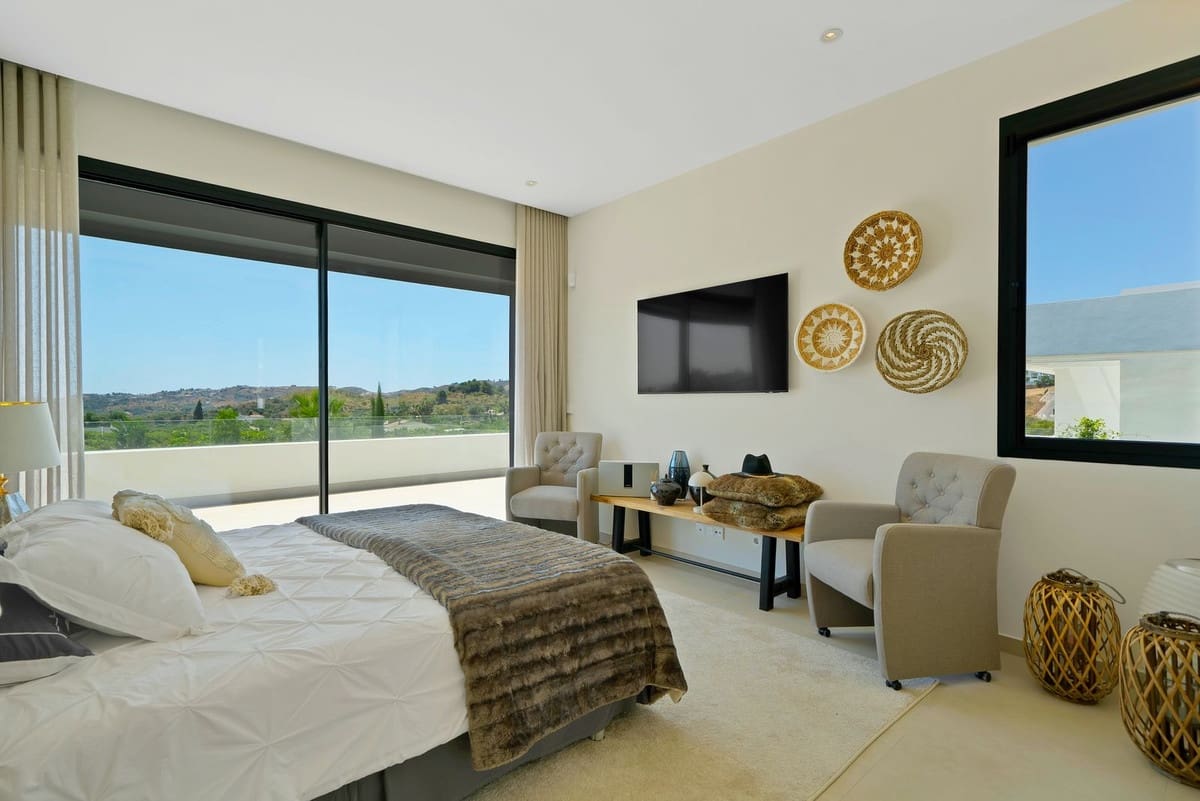 4 chambre Villa/Maison à vendre à La Cala Golf avec piscine garage - 2 490 000 € (Ref: 10019983)
