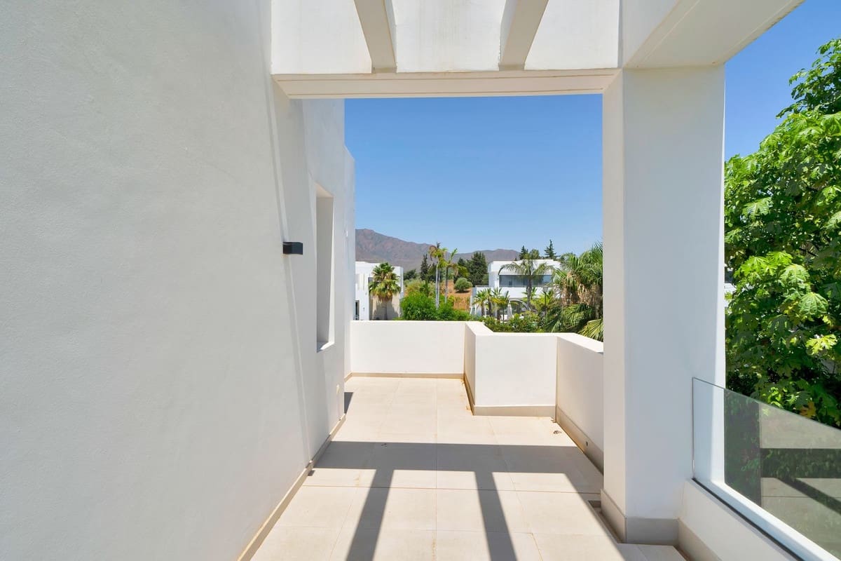 4 chambre Villa/Maison à vendre à La Cala Golf avec piscine garage - 2 490 000 € (Ref: 10019983)