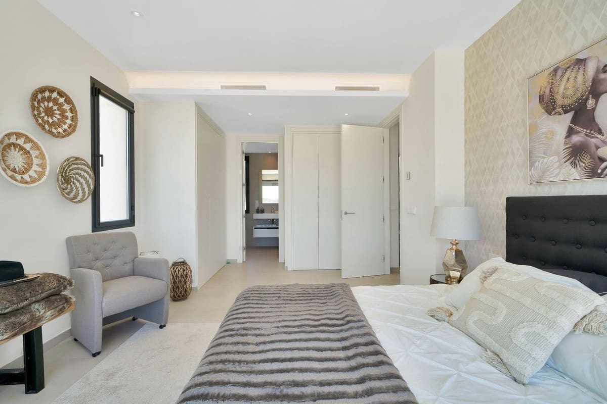 4 chambre Villa/Maison à vendre à La Cala Golf avec piscine garage - 2 490 000 € (Ref: 10019983)