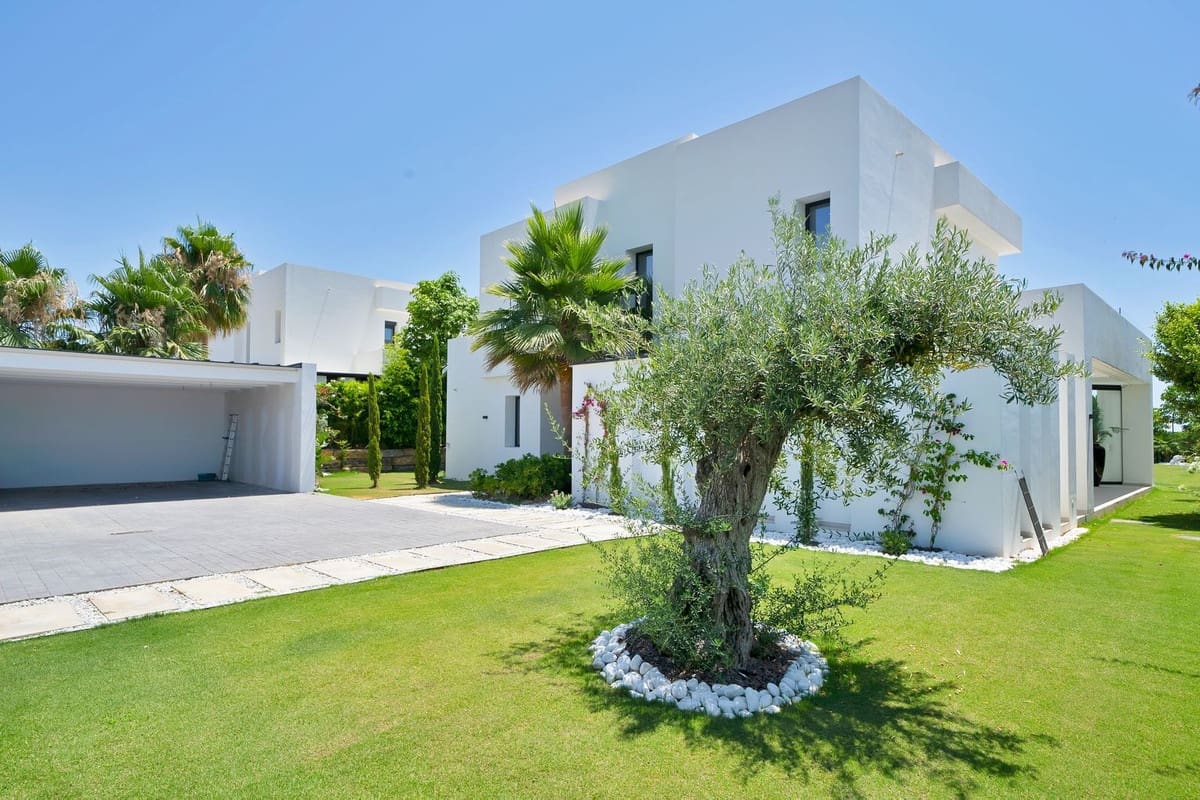 4 chambre Villa/Maison à vendre à La Cala Golf avec piscine garage - 2 490 000 € (Ref: 10019983)