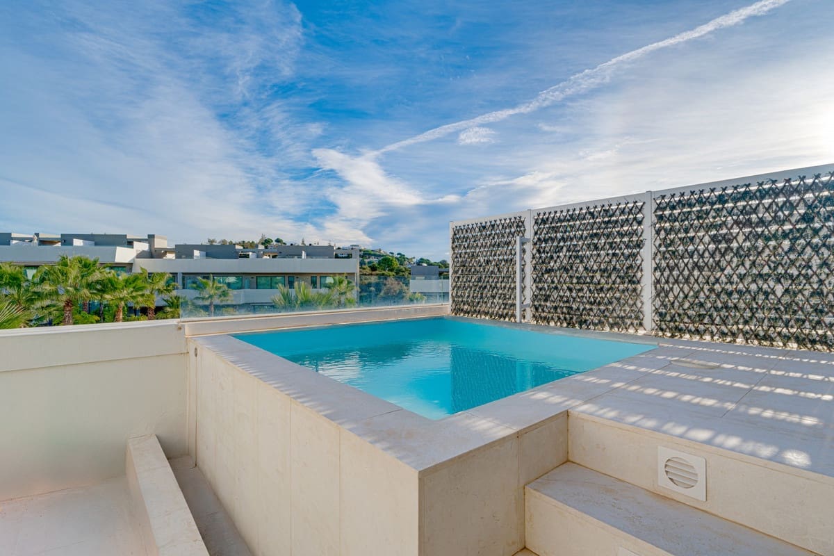 4 quarto Casa em Banda para venda em La Cala de Mijas com piscina - 1 195 000 € (Ref: 10019984)