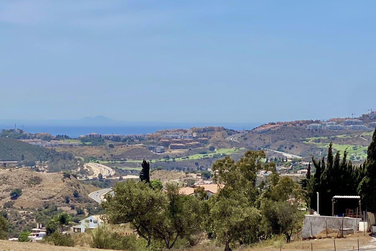 4 slaapkamer Villa te koop in La Cala de Mijas met zwembad - € 779.950 (Ref: 10019986)