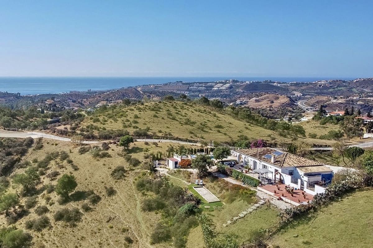 4 slaapkamer Villa te koop in La Cala de Mijas met zwembad - € 779.950 (Ref: 10019986)