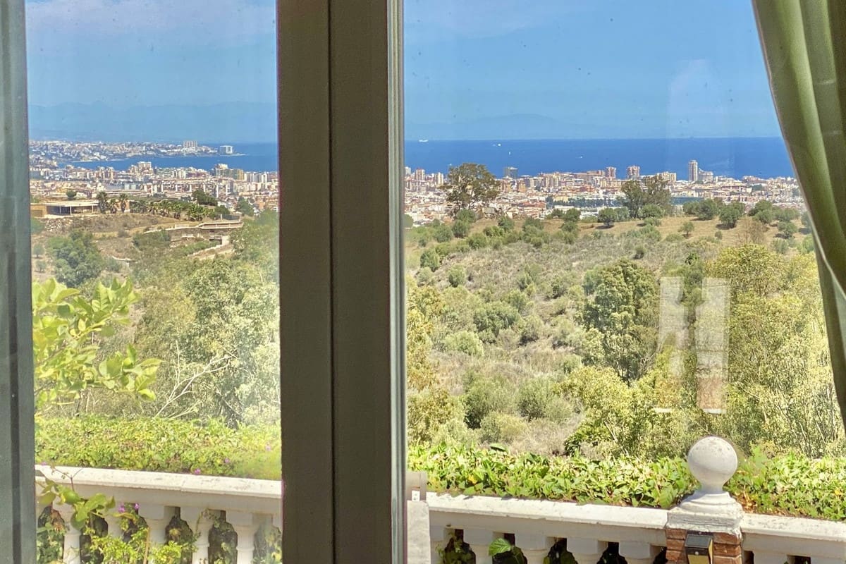 4 slaapkamer Villa te koop in La Cala de Mijas met zwembad - € 779.950 (Ref: 10019986)
