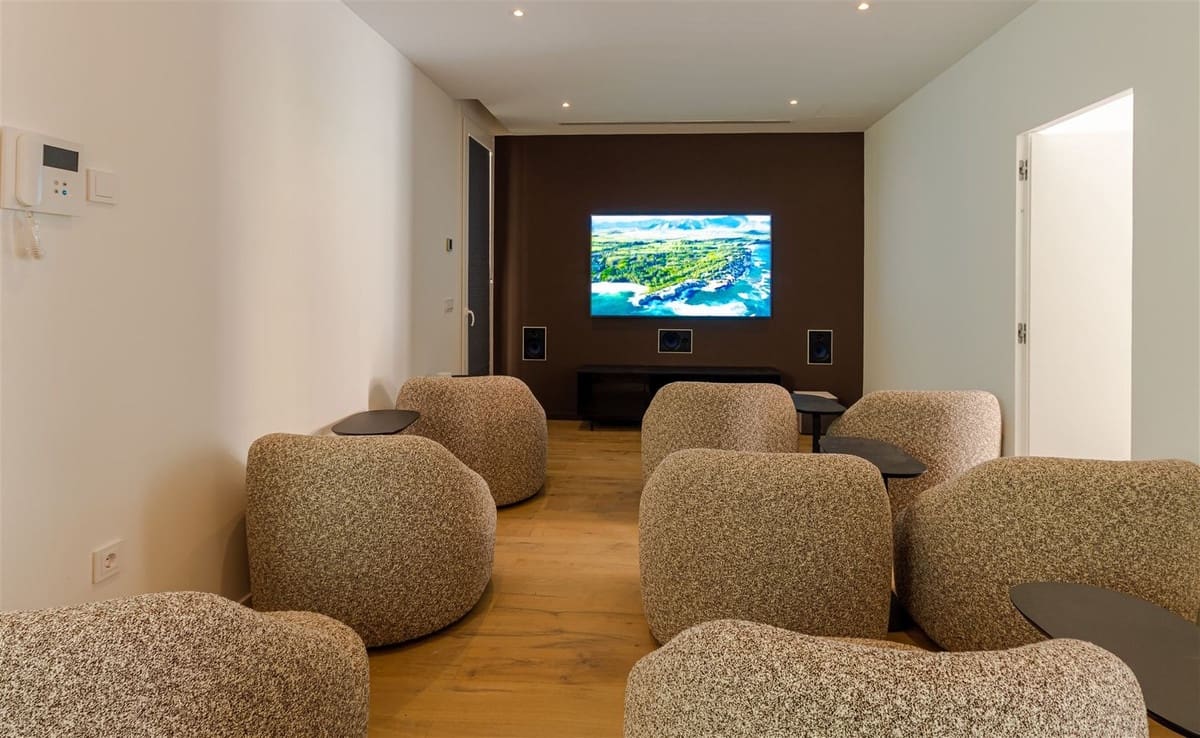 Chalet de 9 habitaciones en Riviera del Sol en venta con piscina garaje - 2.925.000 € (Ref: 10019987)