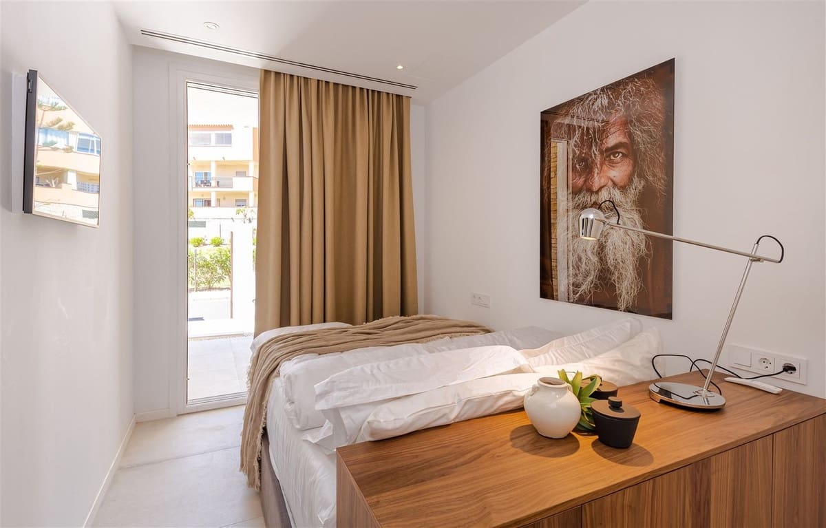 Chalet de 9 habitaciones en Riviera del Sol en venta con piscina garaje - 2.925.000 € (Ref: 10019987)