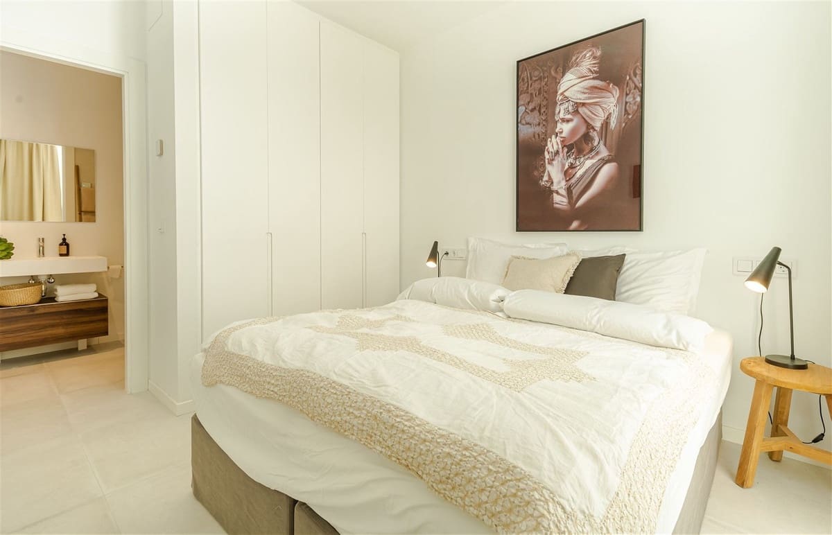 Chalet de 9 habitaciones en Riviera del Sol en venta con piscina garaje - 2.925.000 € (Ref: 10019987)