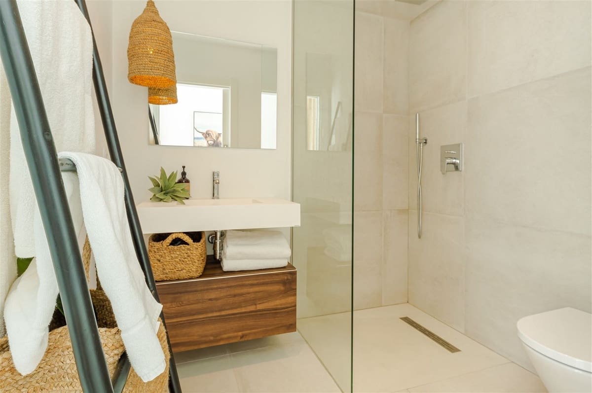 Chalet de 9 habitaciones en Riviera del Sol en venta con piscina garaje - 2.925.000 € (Ref: 10019987)