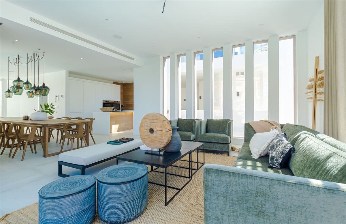 Chalet de 9 habitaciones en Riviera del Sol en venta con piscina garaje - 2.925.000 € (Ref: 10019987)