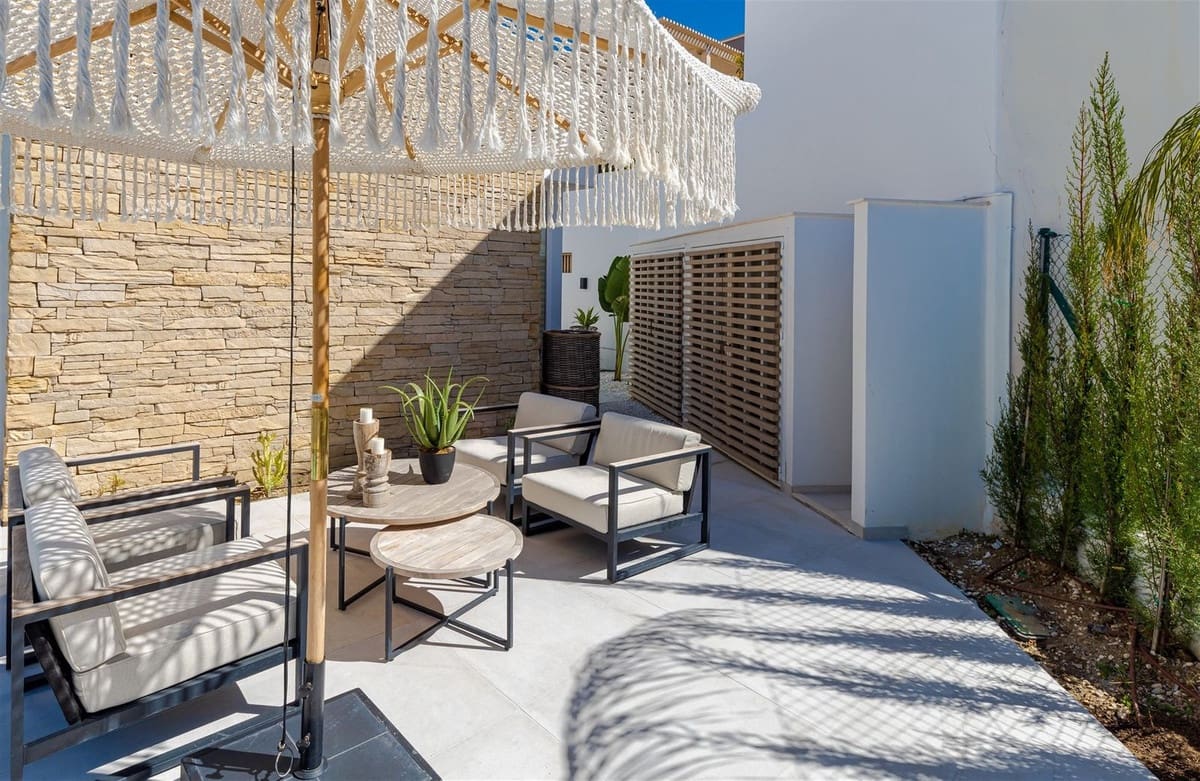 Chalet de 9 habitaciones en Riviera del Sol en venta con piscina garaje - 2.925.000 € (Ref: 10019987)