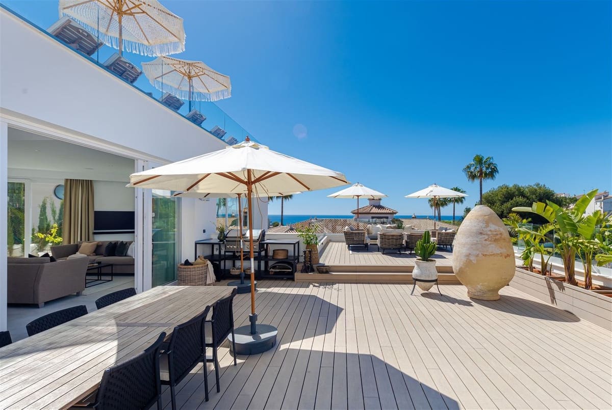 Chalet de 9 habitaciones en Riviera del Sol en venta con piscina garaje - 2.925.000 € (Ref: 10019987)