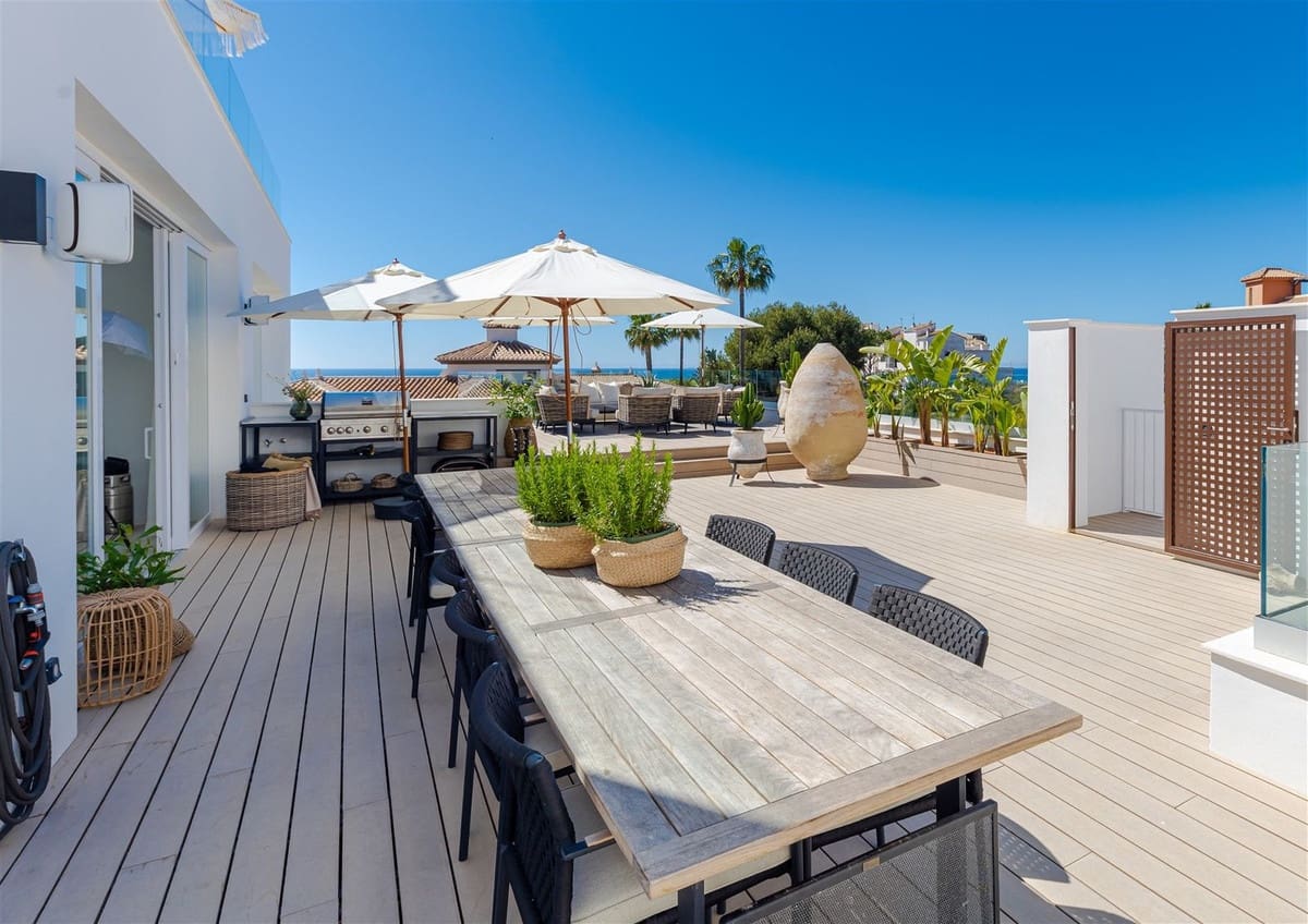 Chalet de 9 habitaciones en Riviera del Sol en venta con piscina garaje - 2.925.000 € (Ref: 10019987)