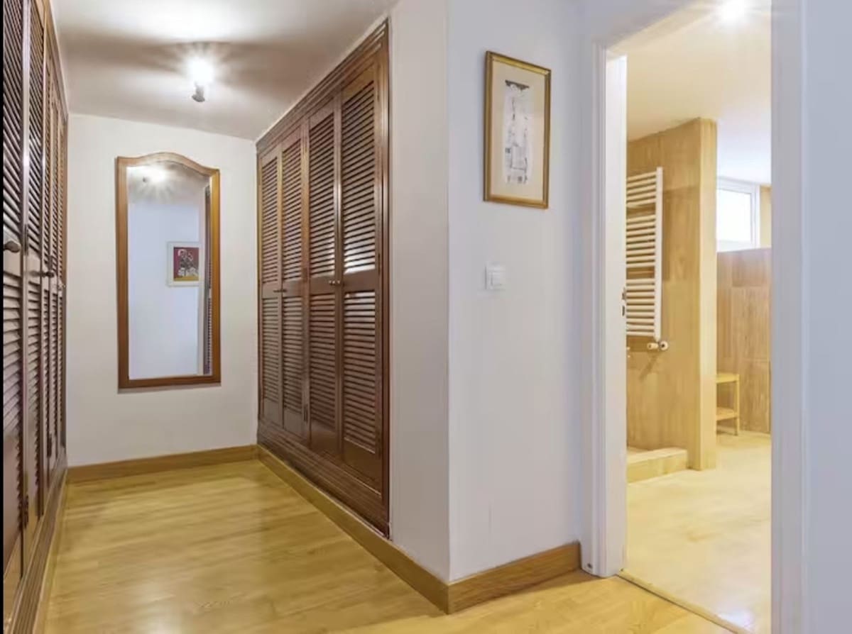 6 bedroom Villa for sale in Elviria with pool - € 1,200,000 (Ref: 10021735)