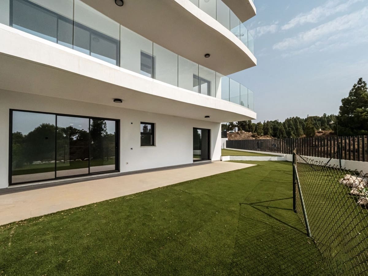 2 Zimmer Apartment zu verkaufen in El Chaparral mit Pool - 449.000 € (Ref: 10021736)