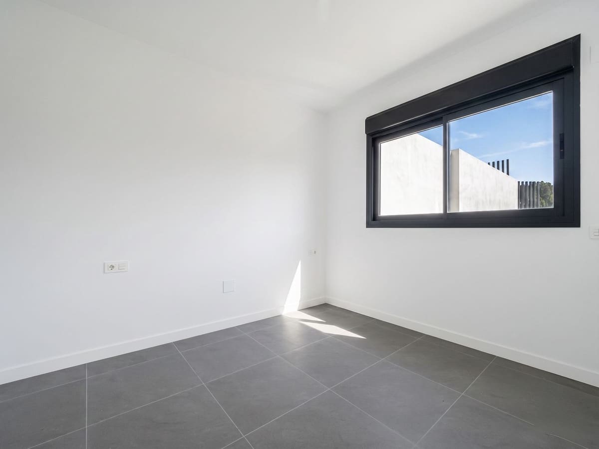 2 Zimmer Apartment zu verkaufen in El Chaparral mit Pool - 449.000 € (Ref: 10021736)