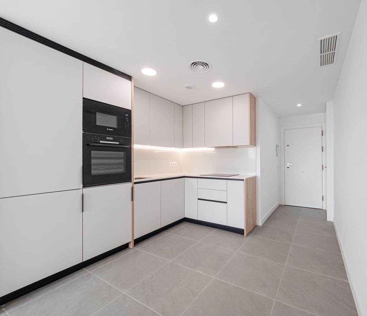 2 Zimmer Apartment zu verkaufen in El Chaparral mit Pool - 449.000 € (Ref: 10021736)