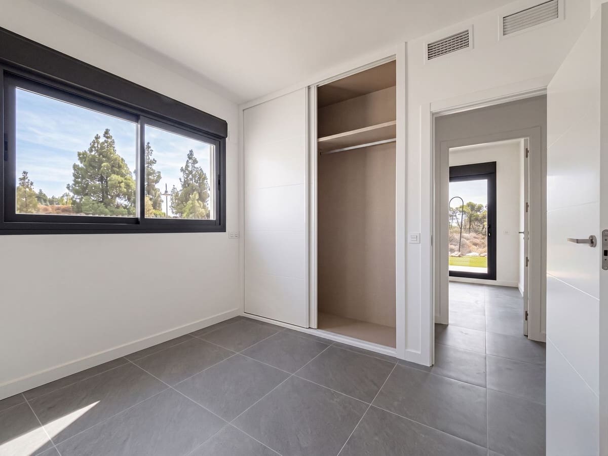 2 Zimmer Apartment zu verkaufen in El Chaparral mit Pool - 449.000 € (Ref: 10021736)