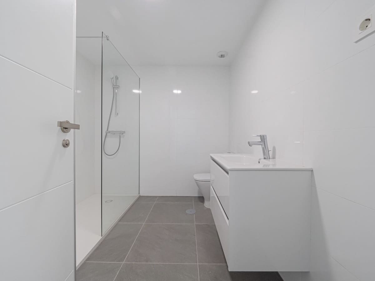 2 Zimmer Apartment zu verkaufen in El Chaparral mit Pool - 449.000 € (Ref: 10021736)