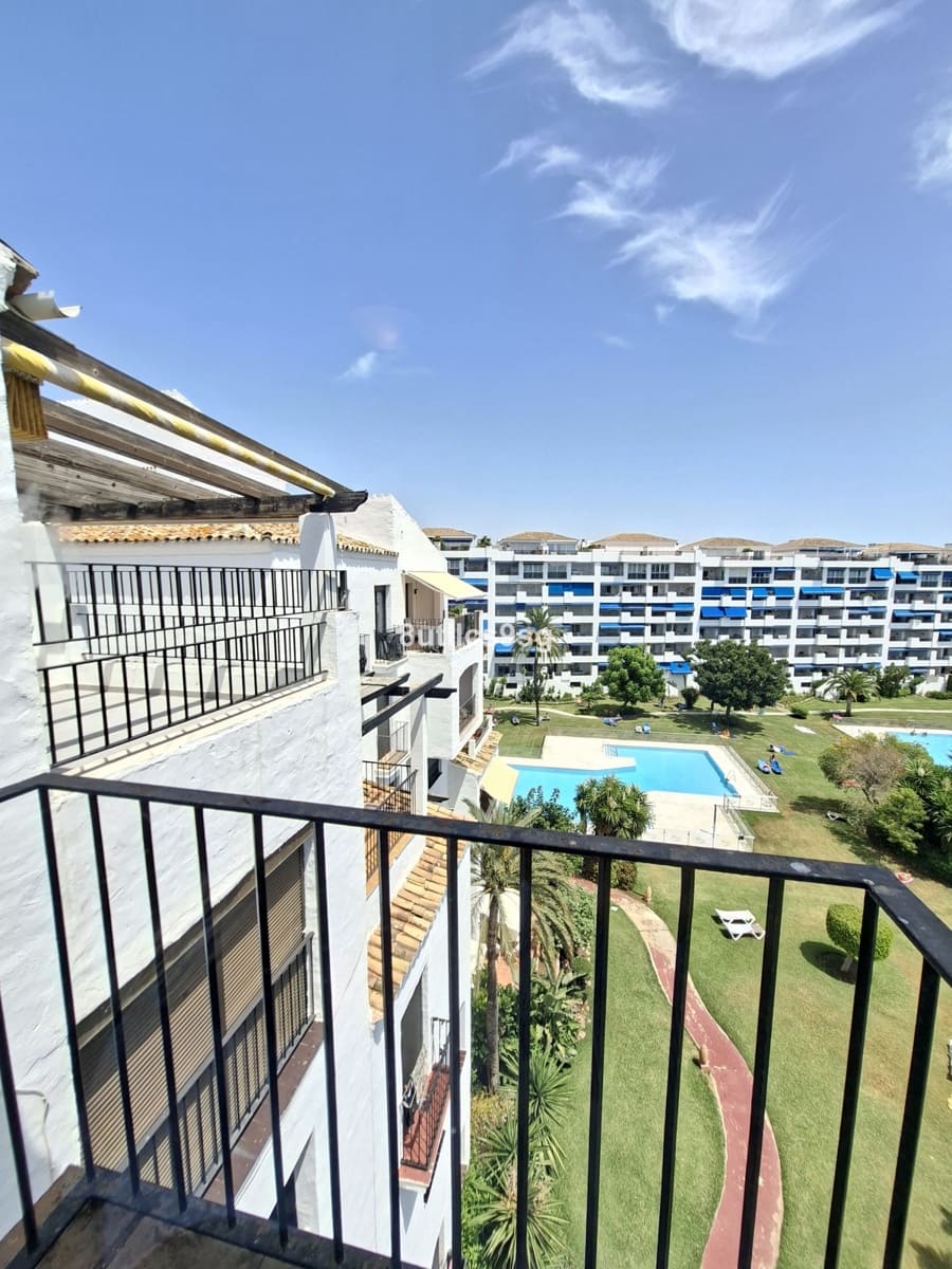 3 slaapkamer Appartement te koop in Puerto Banus met zwembad - € 890.000 (Ref: 10021739)