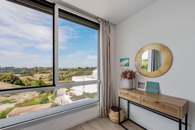 3 soveværelse Byhus til salg i Cancelada, Estepona med swimmingpool garage - € 620.000 (Ref: 10021743)