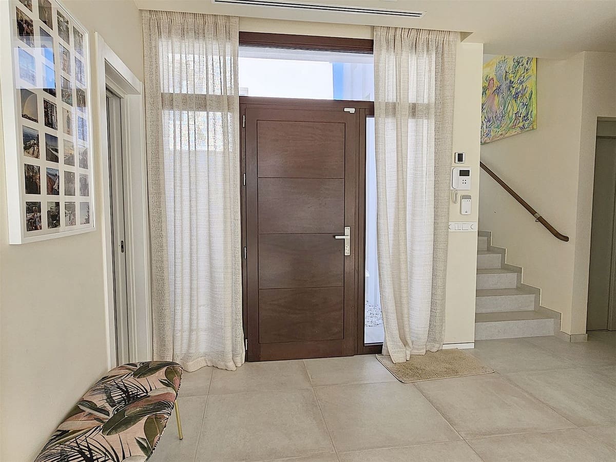 Chalet de 5 habitaciones en Riviera del Sol en venta con piscina garaje - 1.650.000 € (Ref: 10021745)
