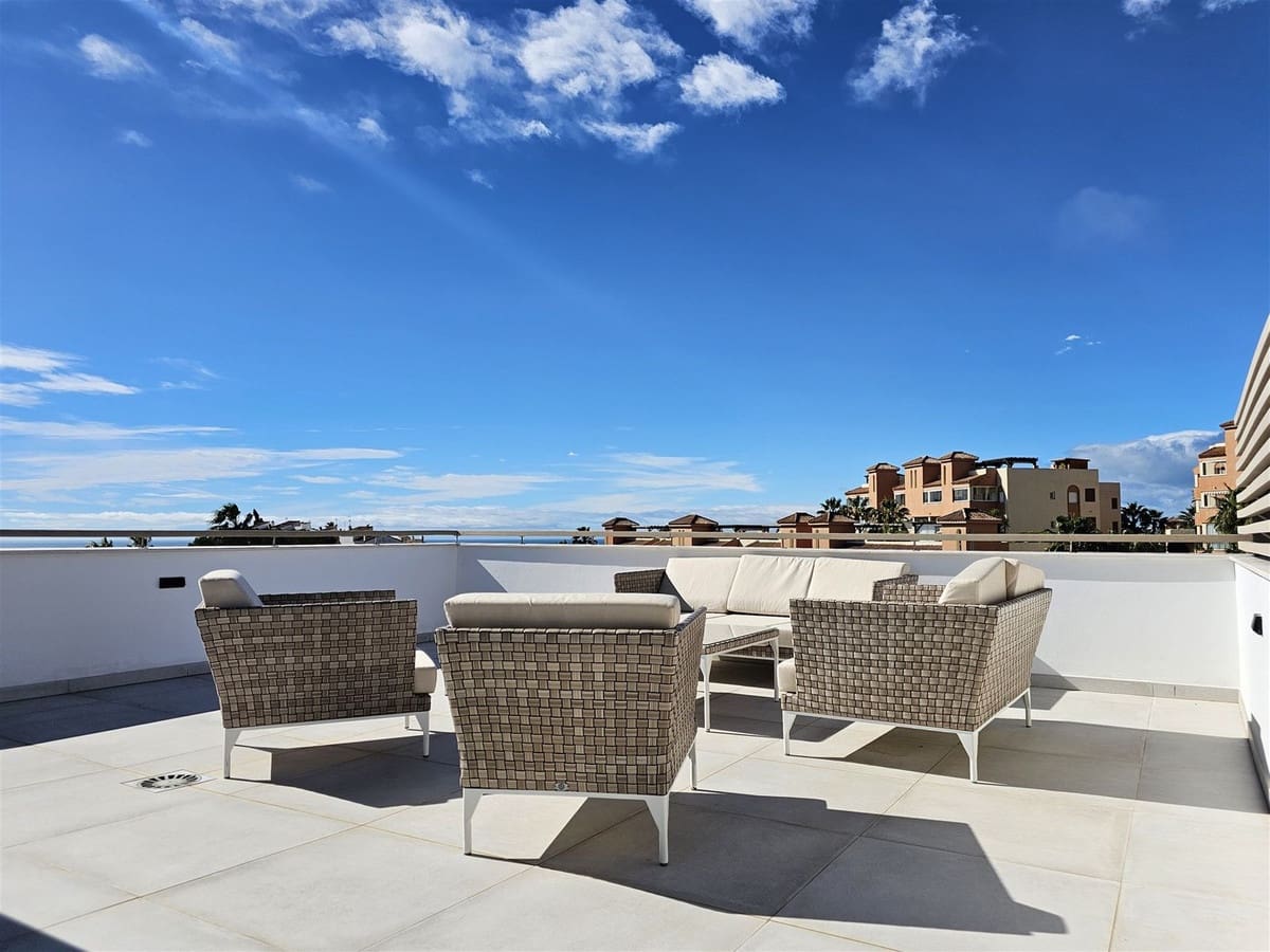 Chalet de 5 habitaciones en Riviera del Sol en venta con piscina garaje - 1.650.000 € (Ref: 10021745)