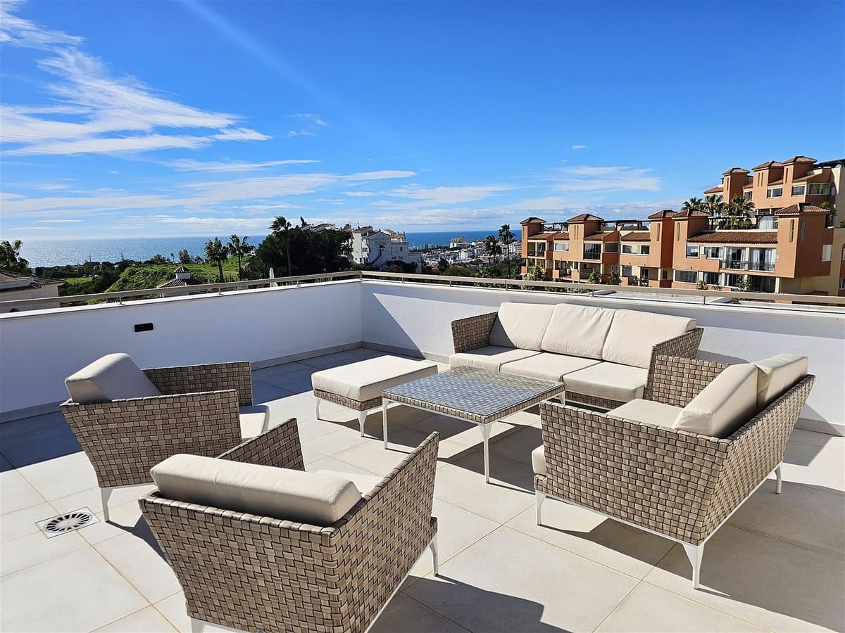 Chalet de 5 habitaciones en Riviera del Sol en venta con piscina garaje - 1.650.000 € (Ref: 10021745)