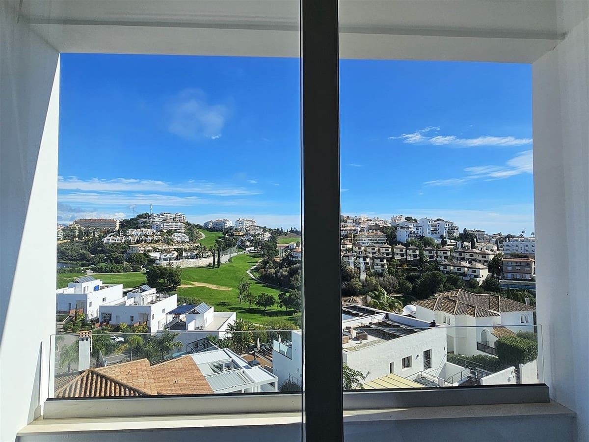 Chalet de 5 habitaciones en Riviera del Sol en venta con piscina garaje - 1.650.000 € (Ref: 10021745)