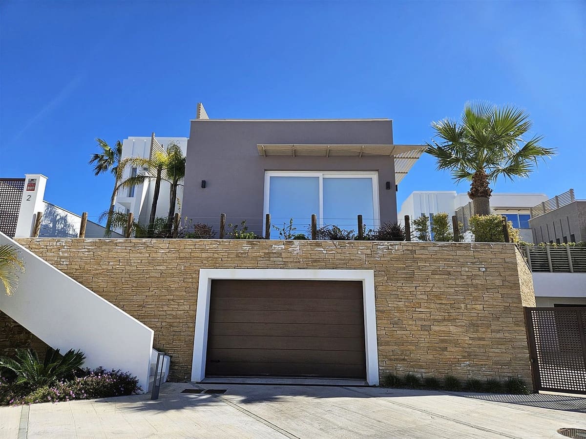 Chalet de 5 habitaciones en Riviera del Sol en venta con piscina garaje - 1.650.000 € (Ref: 10021745)