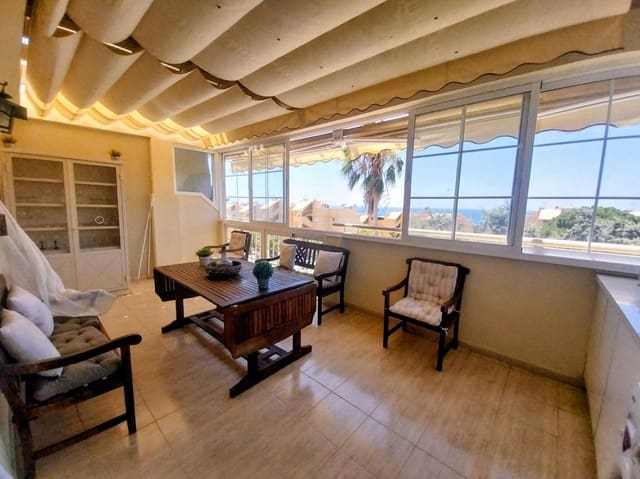 1 bedroom Apartment for sale in Calahonda, Mijas with pool - € 319,500 (Ref: 10021746)