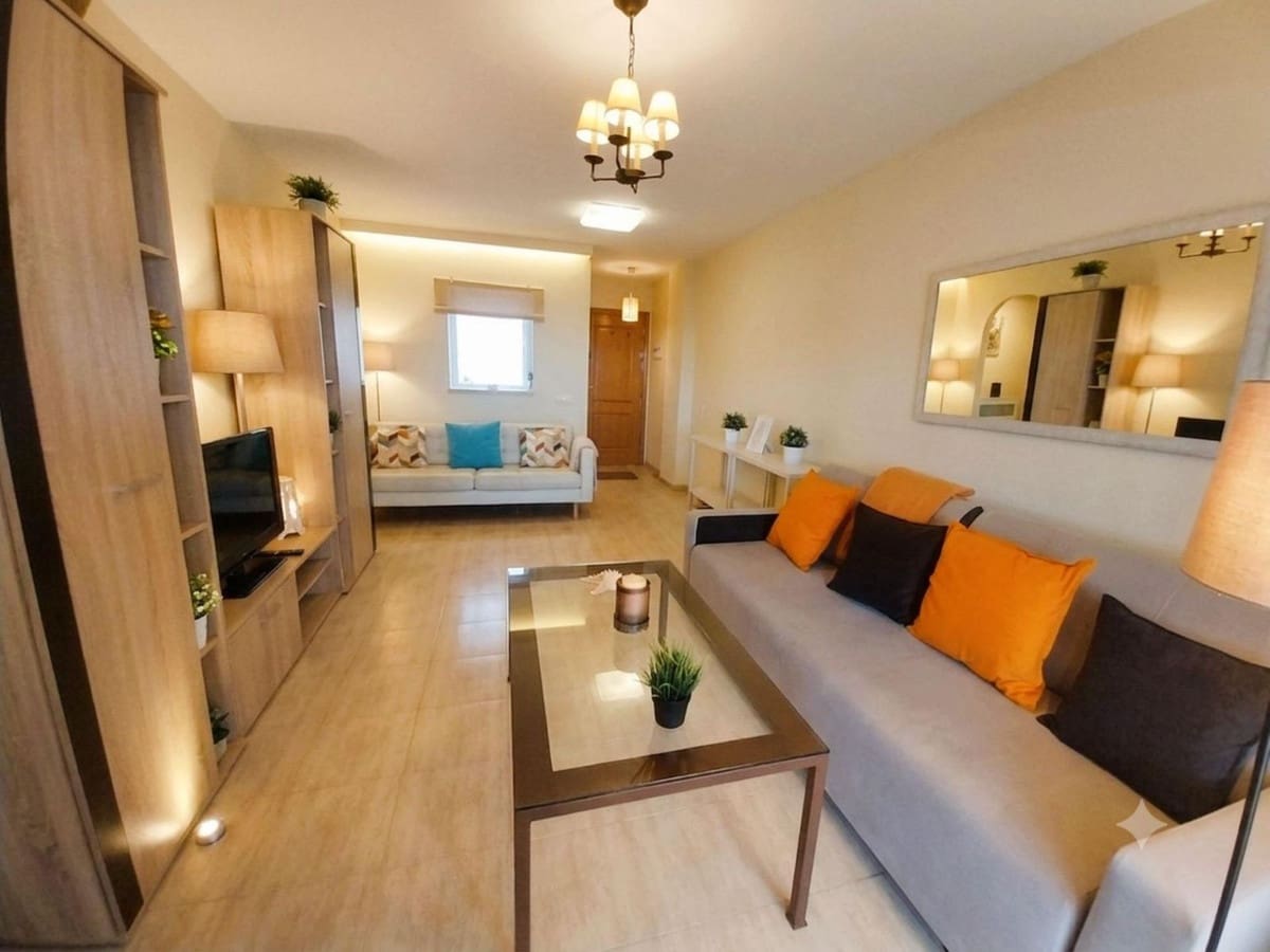 1 bedroom Apartment for sale in Calahonda with pool - € 319,500 (Ref: 10021746)