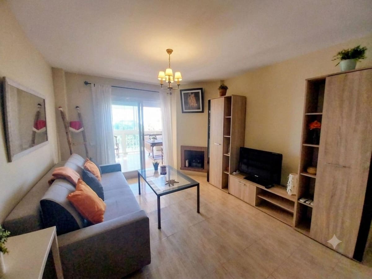 1 bedroom Apartment for sale in Calahonda with pool - € 319,500 (Ref: 10021746)
