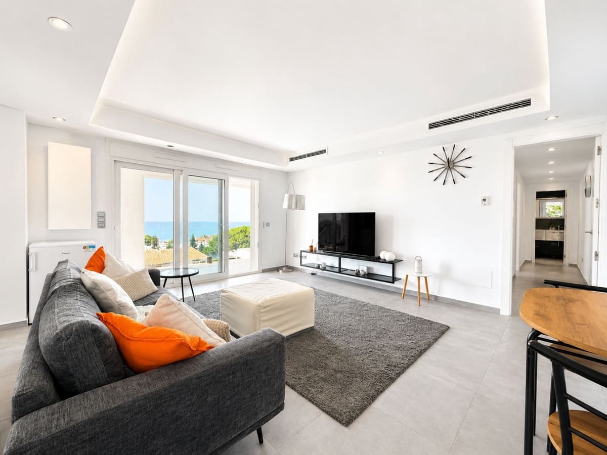 Chalet de 4 habitaciones en La Cala de Mijas en venta con piscina garaje - 2.095.000 € (Ref: 10021747)